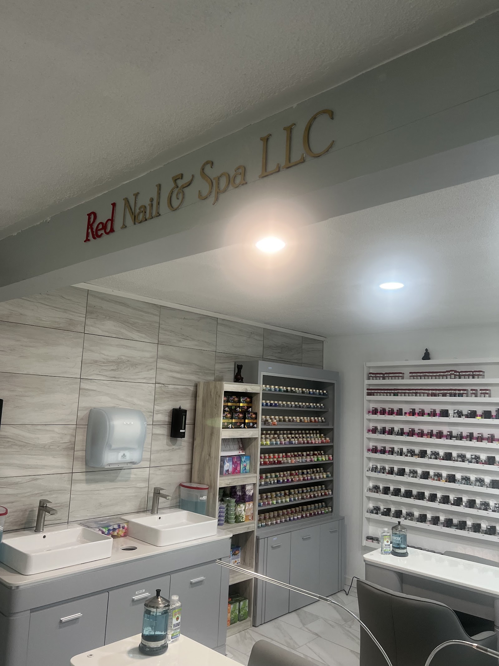 Red Nail & Spa nail photo 6